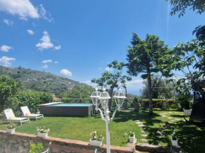 The Retreat Rustic Charm, Views & Pool Massa Lubrense